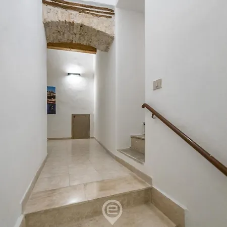 73 E 74 - 74 Apartment Cagliari